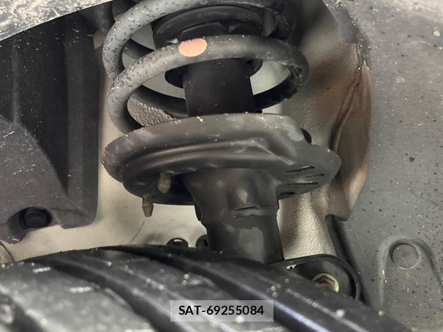 Honda VEZEL 2022-09 8865729-19