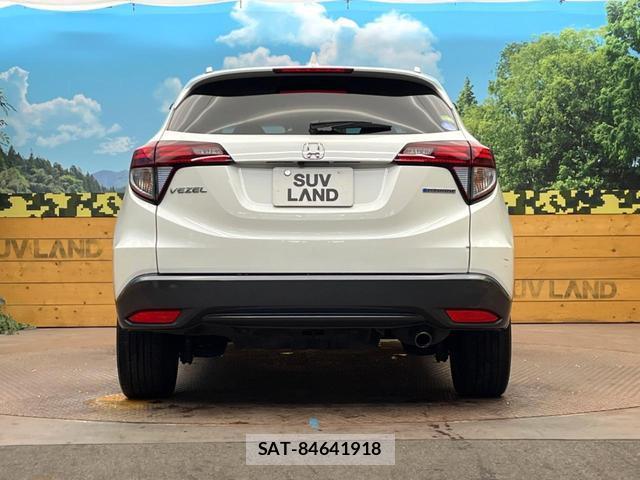 Honda VEZEL 2017-09 8865934-14