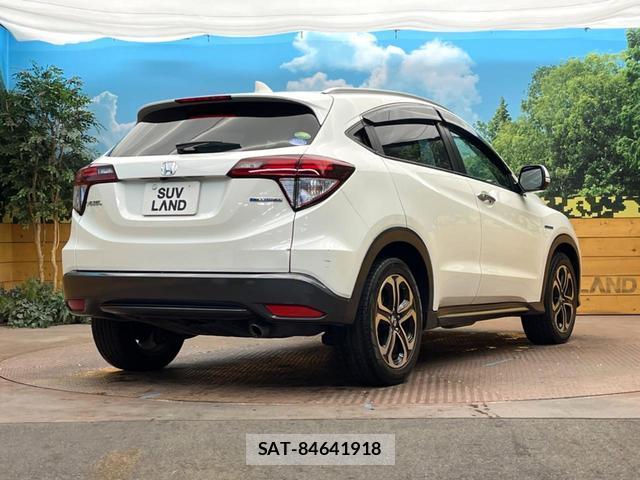 Honda VEZEL 2017-09 8865934-16
