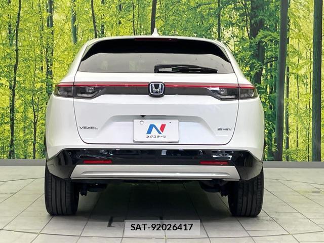 Honda VEZEL 2021-09 8866279-14