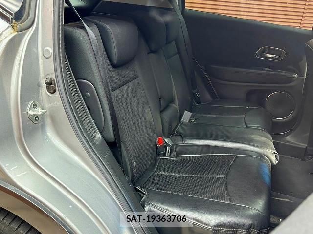 Honda VEZEL 2016-04 8866794-11