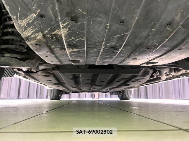 Honda VEZEL 2016-05 8866915-18