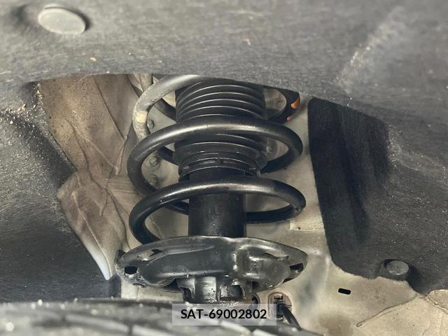 Honda VEZEL 2016-05 8866915-19