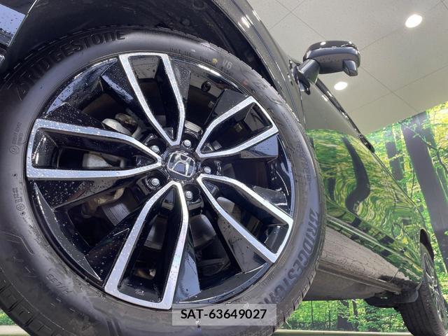Honda VEZEL 2024-11 8866950-12