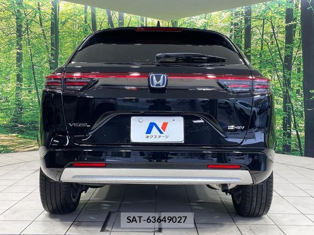 Honda VEZEL 2024-11 8866950-14