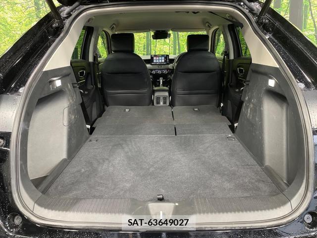 Honda VEZEL 2024-11 8866950-9