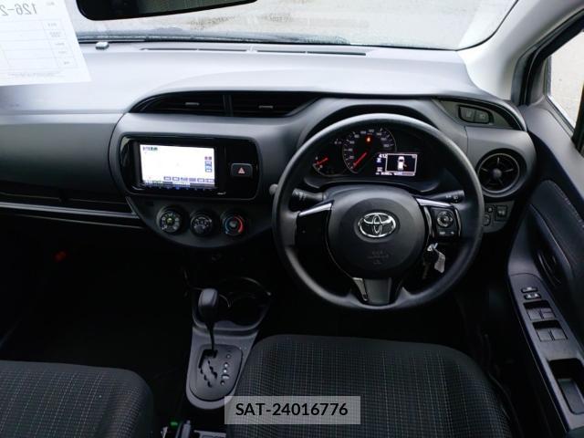 Toyota VITZ 2019-09 8865601-2