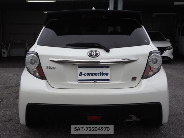 Toyota VITZ 2019-03 8866931-4