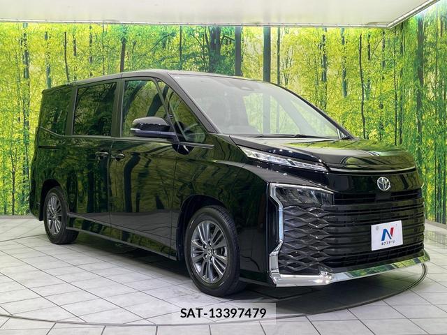 Toyota VOXY 2024-08 8865379-15
