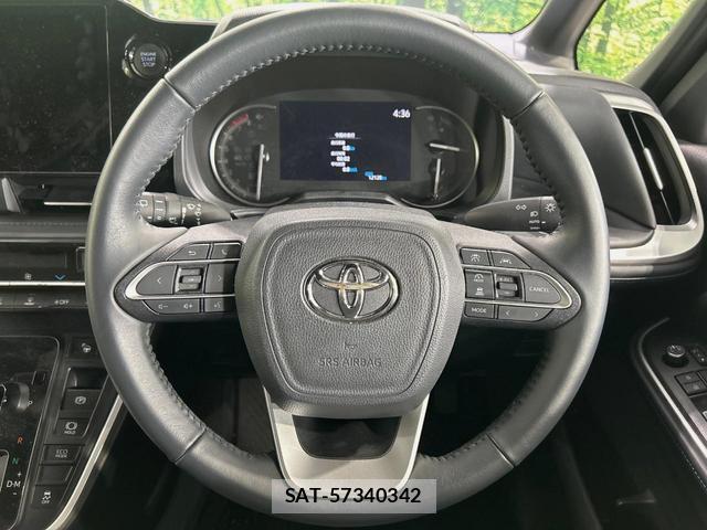 Toyota VOXY 2024-09 8865562-11