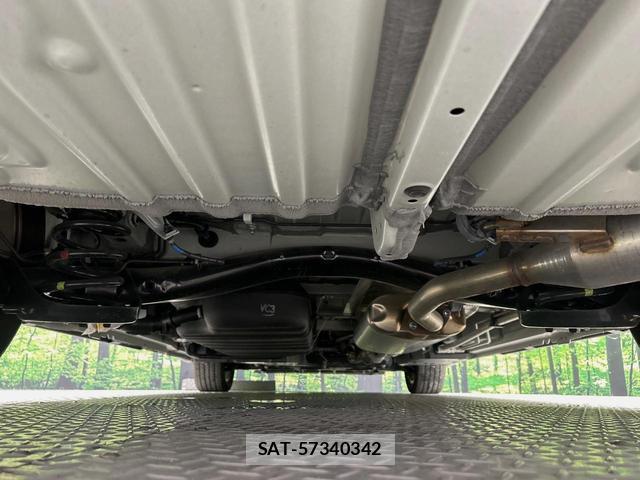 Toyota VOXY 2024-09 8865562-19
