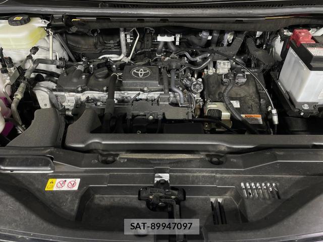 Toyota VOXY 2025-09 8865572-17