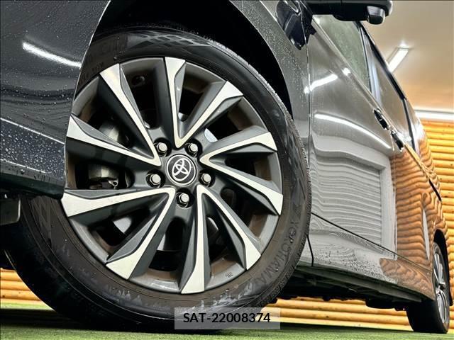 Toyota VOXY 2025-04 8866072-19