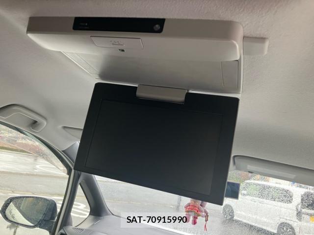 Toyota VOXY 2015-03 8866104-8