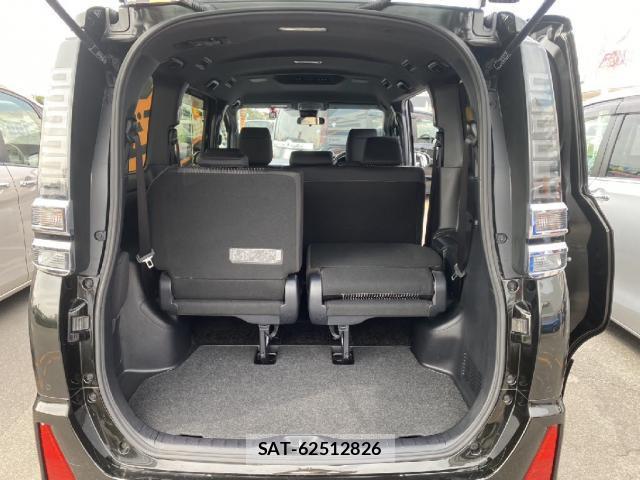Toyota VOXY 2019-07 8866121-6