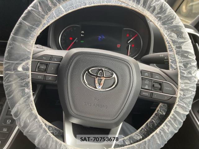 Toyota VOXY 2023-05 8866804-15