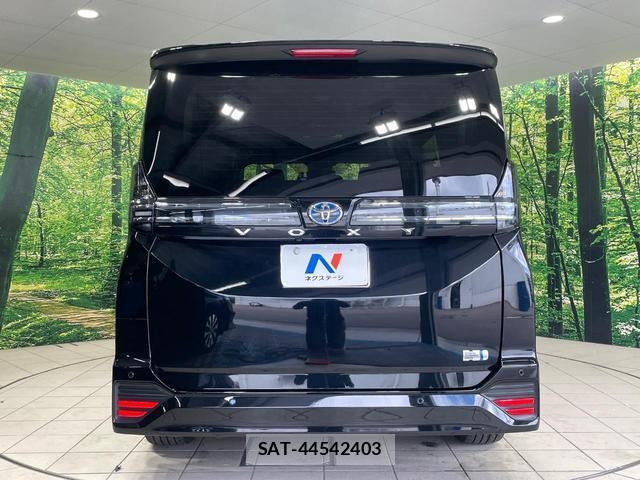 Toyota VOXY 2025-02 8866952-15