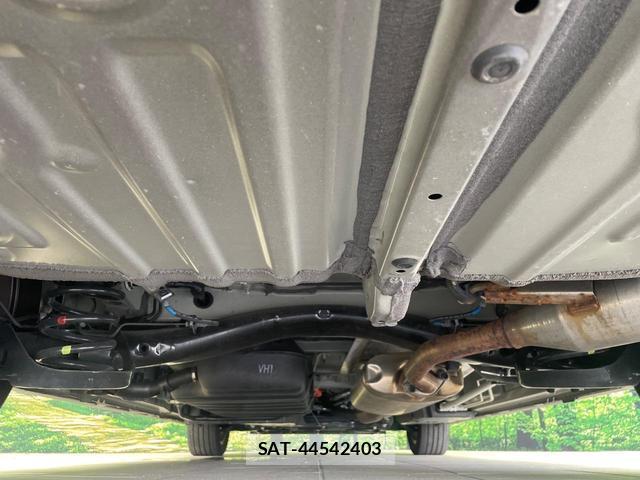 Toyota VOXY 2025-02 8866952-18