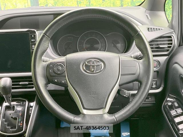 Toyota VOXY 2020-09 8866985-11