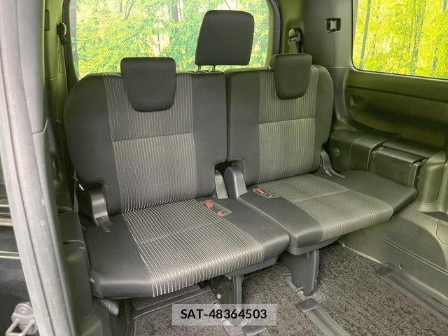 Toyota VOXY 2020-09 8866985-9