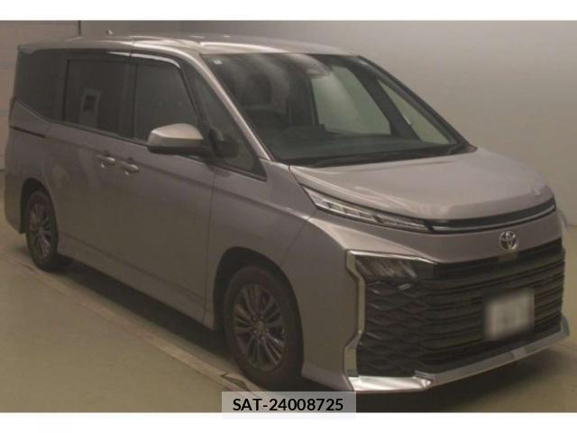 Toyota VOXY 2022-04 8867047-2