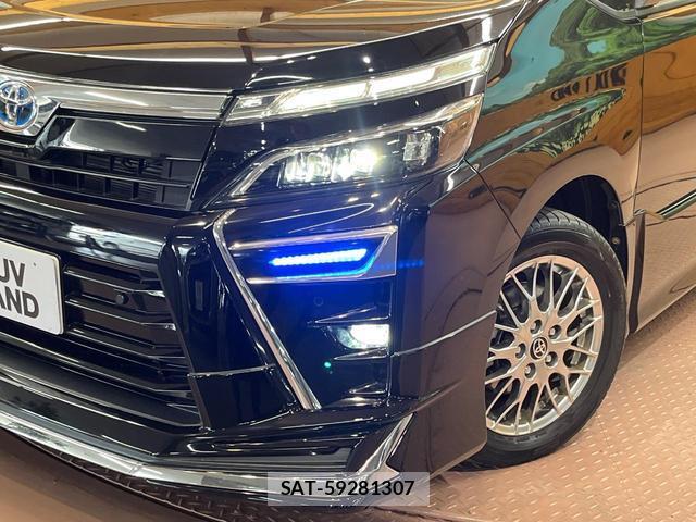 Toyota VOXY 2020-07 8867092-12