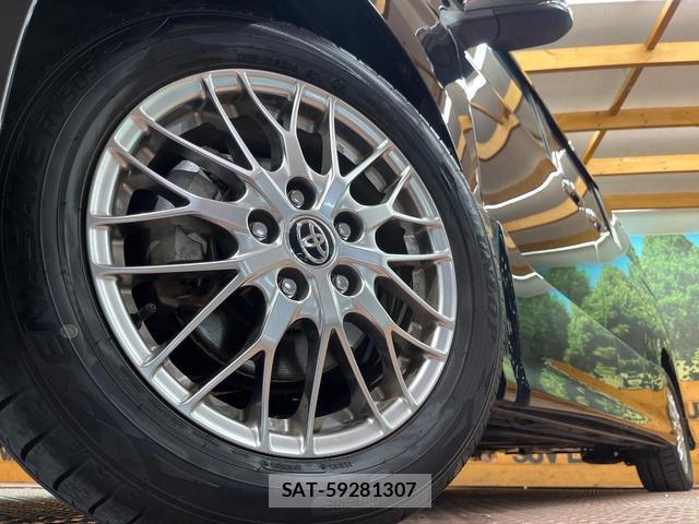 Toyota VOXY 2020-07 8867092-13