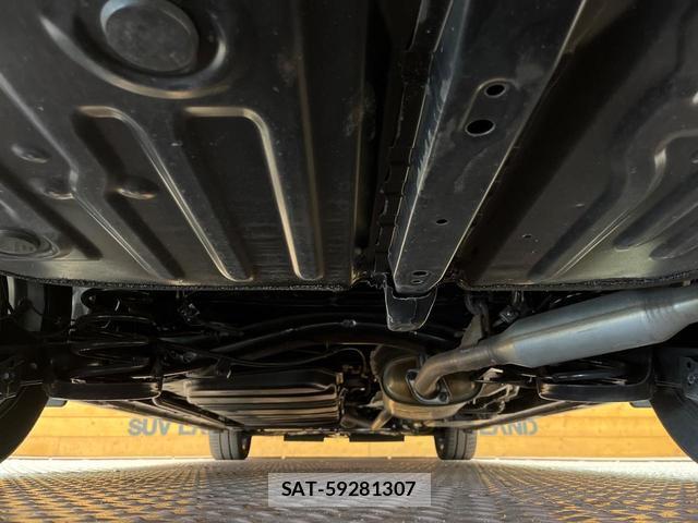 Toyota VOXY 2020-07 8867092-18