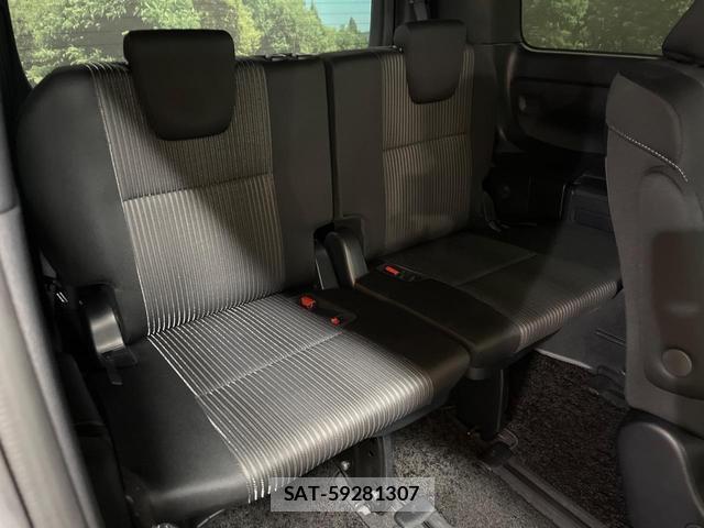 Toyota VOXY 2020-07 8867092-9
