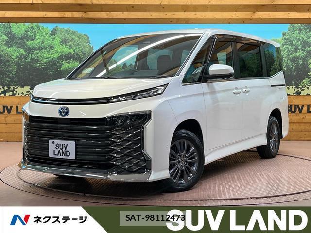 Toyota VOXY 2024-02 8867093-0