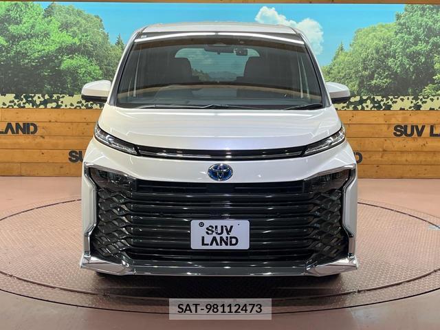 Toyota VOXY 2024-02 8867093-14