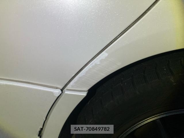Toyota VOXY 2012-11 8867168-4