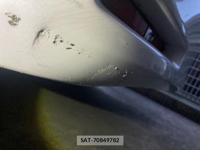 Toyota VOXY 2012-11 8867168-9