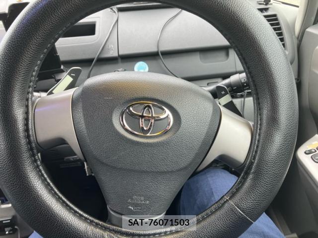Toyota VOXY 2007-07 8867197-8