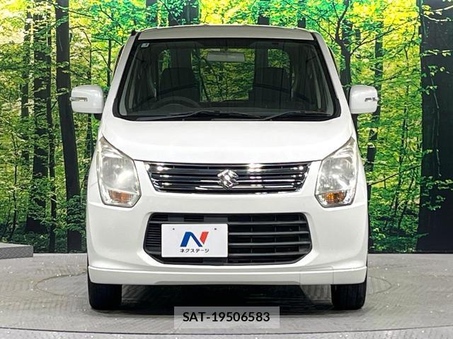 Suzuki WAGON R 2013-03 8866235-12
