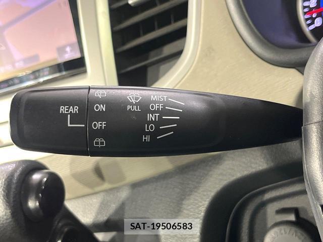 Suzuki WAGON R 2013-03 8866235-19
