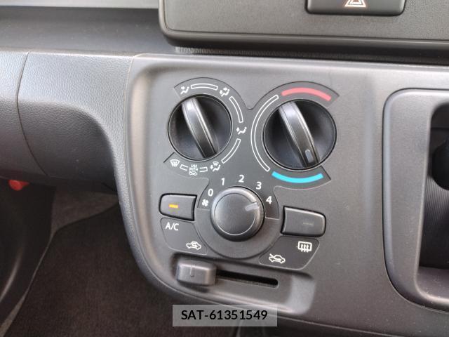 Suzuki WAGON R 2020-03 8866453-6