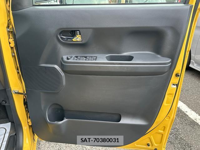 Daihatsu WAKE 2015-03 8866152-18