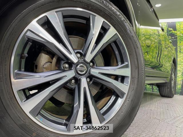 Nissan X-TRAIL 2018-10 8865580-12