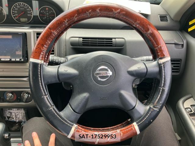 Nissan X-TRAIL 2006-09 8865914-15