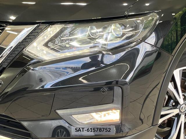 Nissan X-TRAIL 2018-01 8866415-11