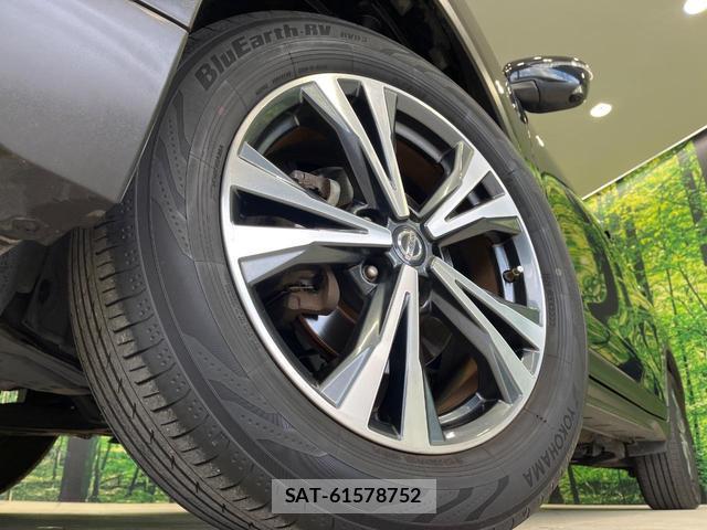 Nissan X-TRAIL 2018-01 8866415-12