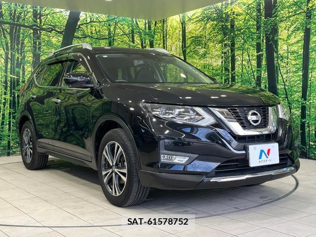 Nissan X-TRAIL 2018-01 8866415-15