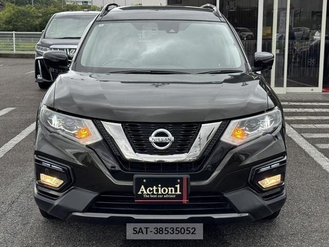 Nissan X-TRAIL 2018-02 8866596-2