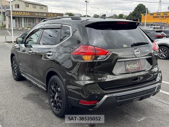 Nissan X-TRAIL 2018-02 8866596-3