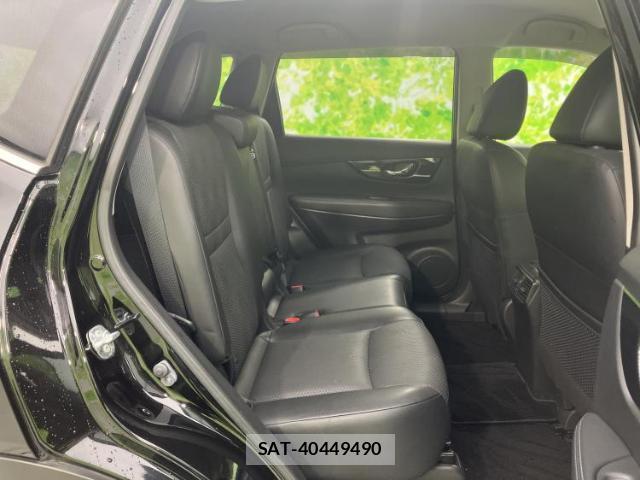 Nissan X-TRAIL 2018-03 8857031-4