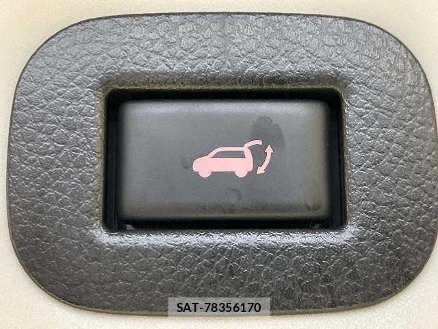 Nissan X-TRAIL 2019-06 8867395-7
