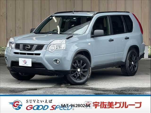 Nissan X-TRAIL 2014-06 8867400-0