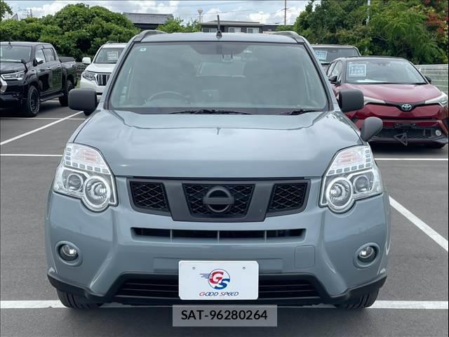 Nissan X-TRAIL 2014-06 8867400-14