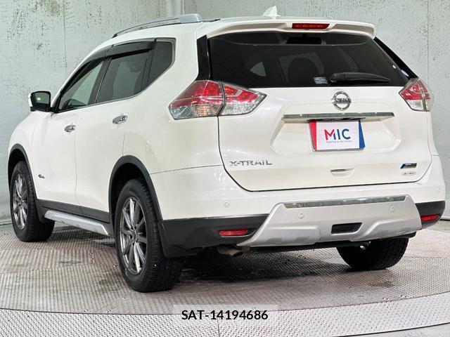 Nissan X-TRAIL 2016-02 8867420-16